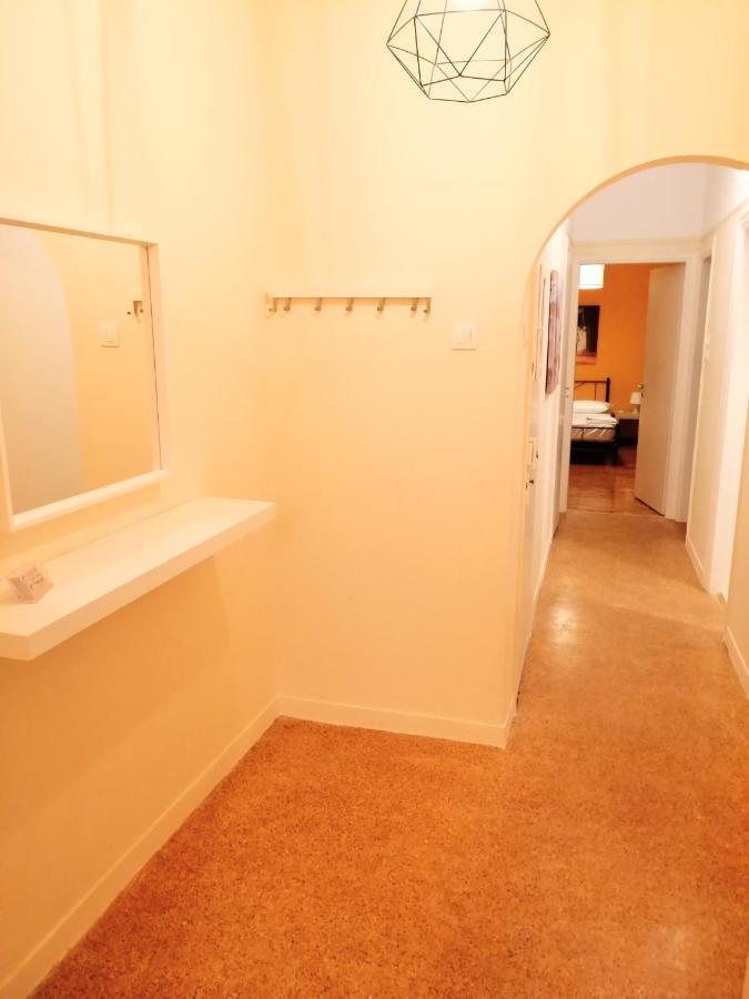 Acropolis Museum Family Apartment เอเธนส์ ภายนอก รูปภาพ